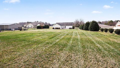 251 Carriage Trace Ln