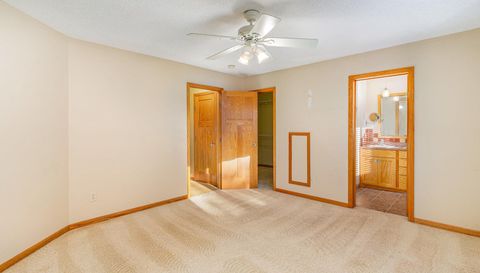 912 Aurora Circle