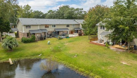1192 Julian Clark Rd
