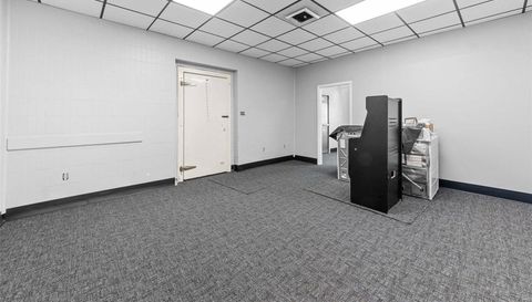 701 E Pearce Boulevard