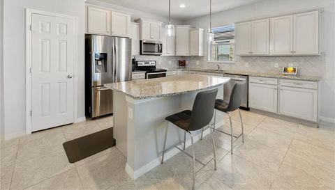8897 Hinsdale Heights
