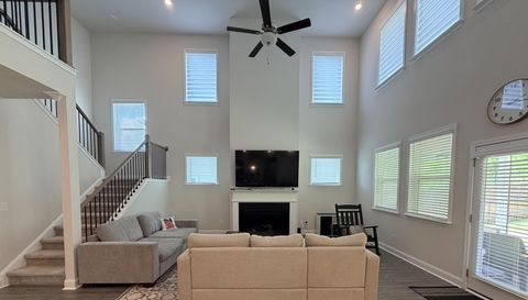 5145 Lansdale Ct