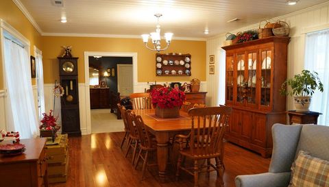 25065 Rock Springs Hollow Rd