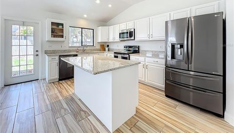 637 STARSTONE DRIVE