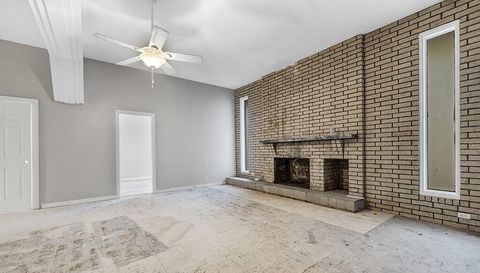 2305 Cherry Hill Rd