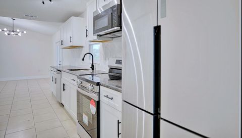 1926 Gardenia Terrace