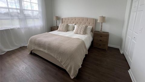 11720 Saint Andrews Pl