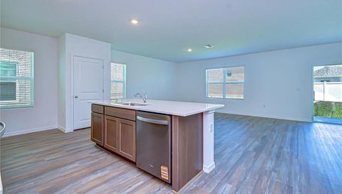 32463 WEATHERED OAK DRIVE