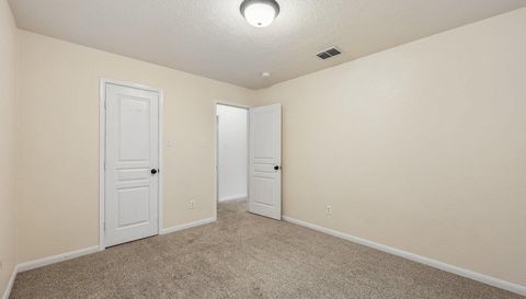 1253 Mountain Peak Dr