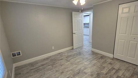 1400 STRAWBERRY PLACE