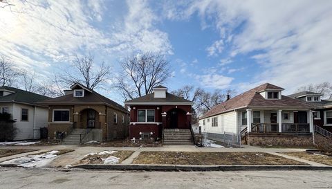 9132 S Blackstone Avenue