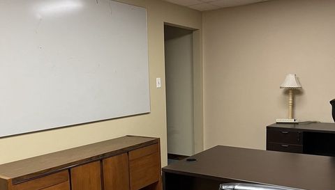 15426-15428 S 70th Court