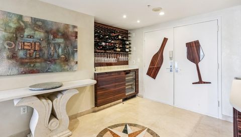 1800 Sunset Harbour Dr