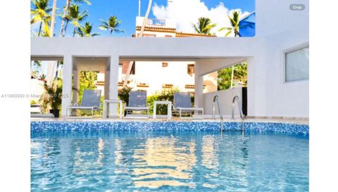 Los Corales Los Corales