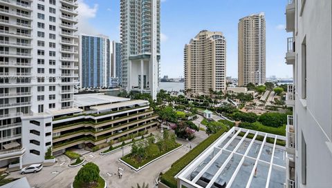 701 Brickell Key Blvd