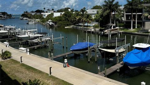 1709 N TAMIAMI TRAIL