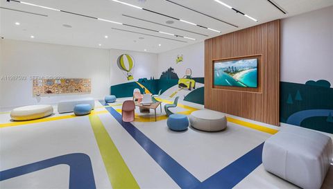 300 Biscayne Blvd Way