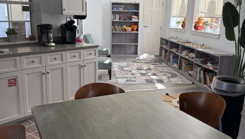 5922 Bartram Village Dr