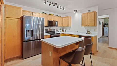 9949 Tamarack Cove