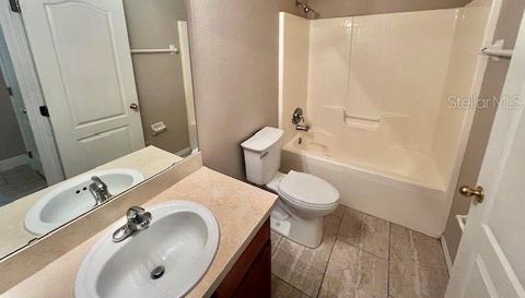 1003 Chisholm Estates