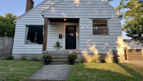 608 Garfield Ave NW