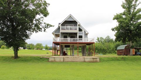 183 Big Buffalo Estates Cir