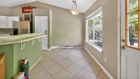 4977 Spencer Oaks Blvd