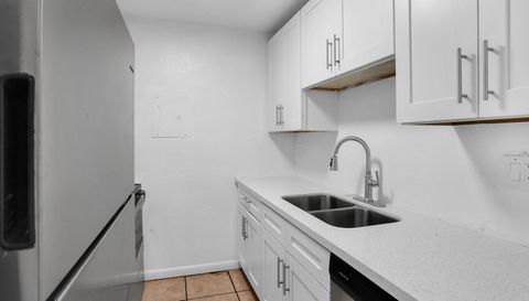 2719 NW 39th Terrace