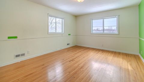 4858 Irving Avenue S