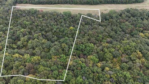 15 Tanglefoot Farms Road