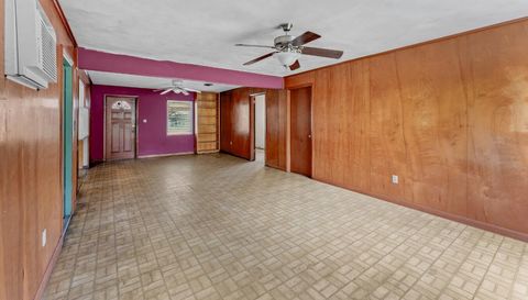 2406 Dellwood Dr