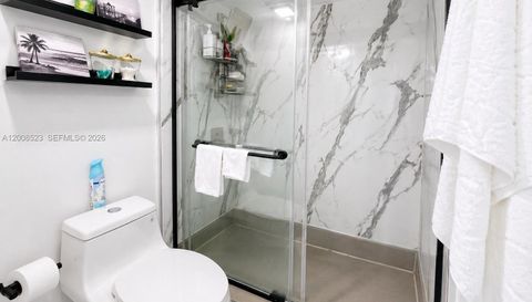 300 Bayview Dr