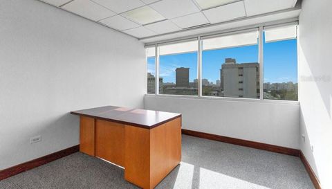 207 Calle Del Parque