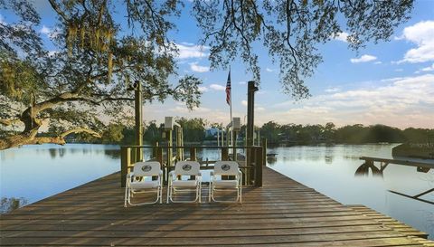 344 W RIO VISTA COURT