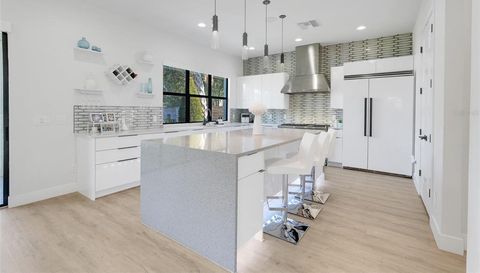 1751 GOODRICH AVENUE