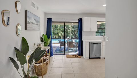 3530 Chatelaine Blvd