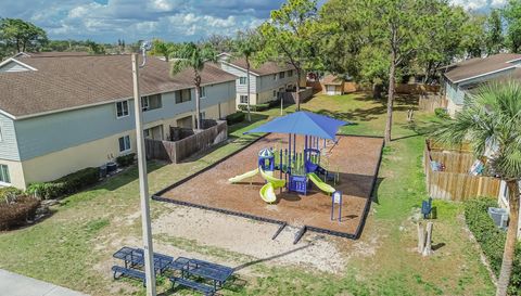 202 Red Maple Pl
