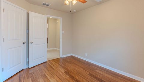 6906 Cedar Breeze