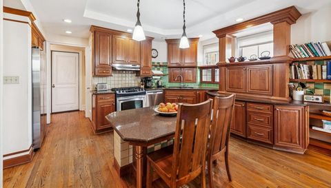 5555 N Sheridan Road