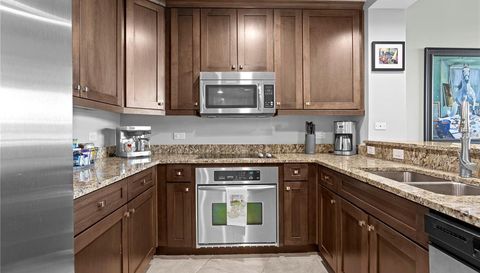 450 KNIGHTS RUN AVENUE