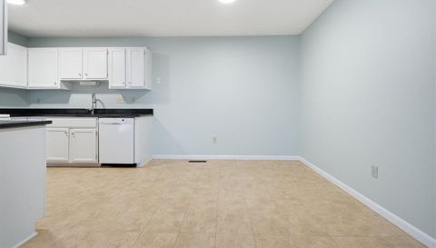 4145 Austin Street NE