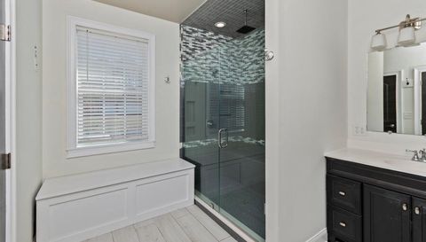 217 Chapel Ridge Cir