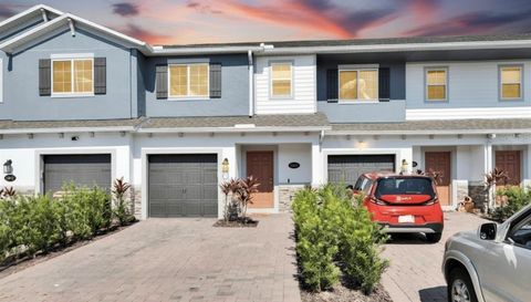 2843 NARCOOSSEE COMMONS WAY