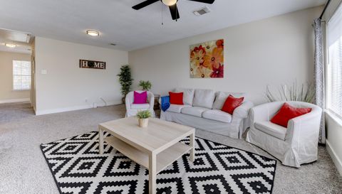 3818 E Traditions Ct