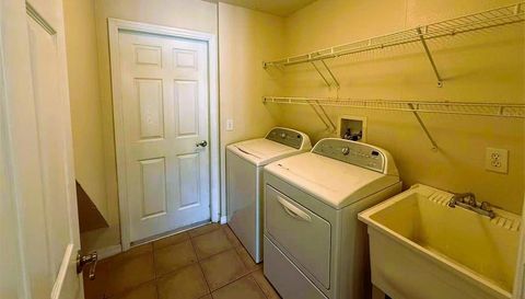 14139 SAPPHIRE BAY CIRCLE