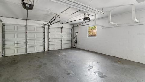 7111 GATEWAY COURT