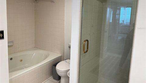 1465 GULF OF MEXICO DRIVE