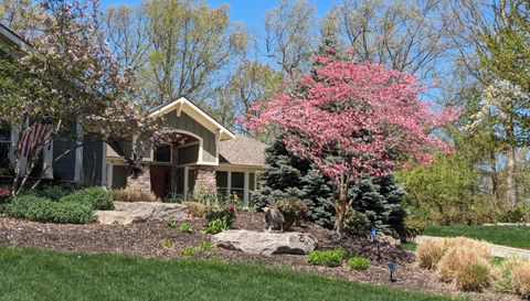 4209 N Oak Pointe Ct NE