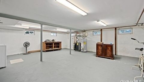 1 Dunford St