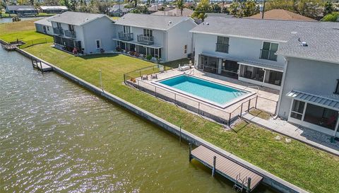 707 SW 3RD COURT